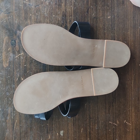 Strappy sandal size 10 - Picture 2 of 3